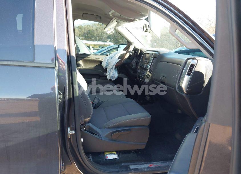 Photo 5 of 2015 Chevrolet Silverado 1500 2LT (VIN 1GCVKREC9FZ287415)