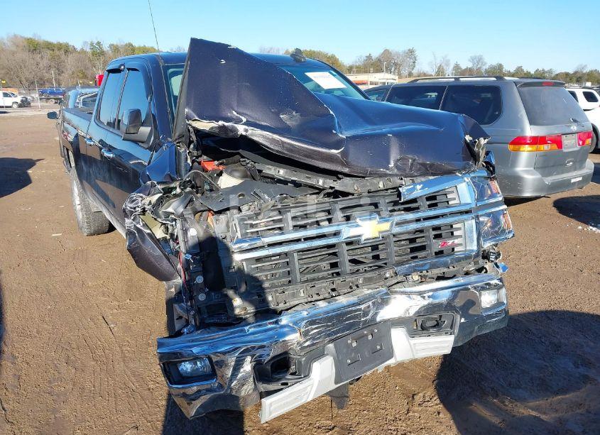 Photo 6 of 2015 Chevrolet Silverado 1500 2LT (VIN 1GCVKREC9FZ287415)