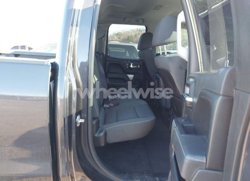 Photo 8 of 2015 Chevrolet Silverado 1500 2LT (VIN 1GCVKREC9FZ287415)