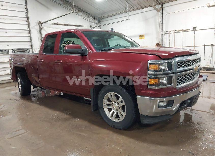 2015 Chevrolet Silverado 1500 1LT (VIN 1GCVKREC9FZ359925) main photo