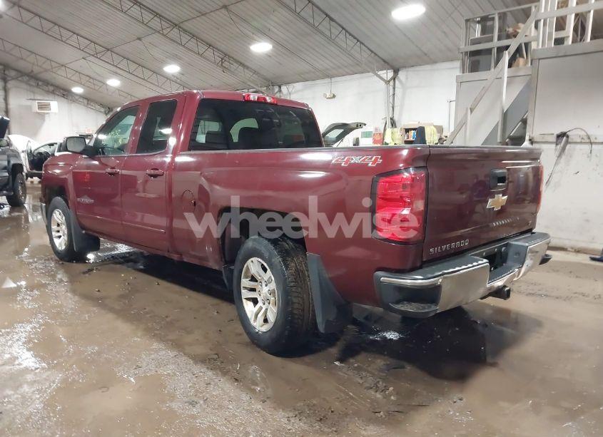 Photo 3 of 2015 Chevrolet Silverado 1500 1LT (VIN 1GCVKREC9FZ359925)