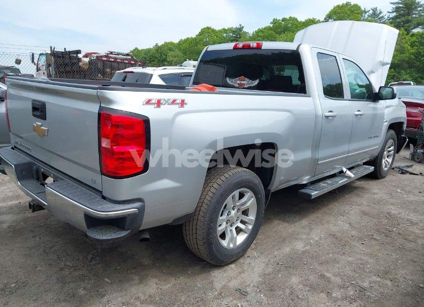 Photo 4 of 2015 Chevrolet Silverado 1500 1LT (VIN 1GCVKREC9FZ392424)