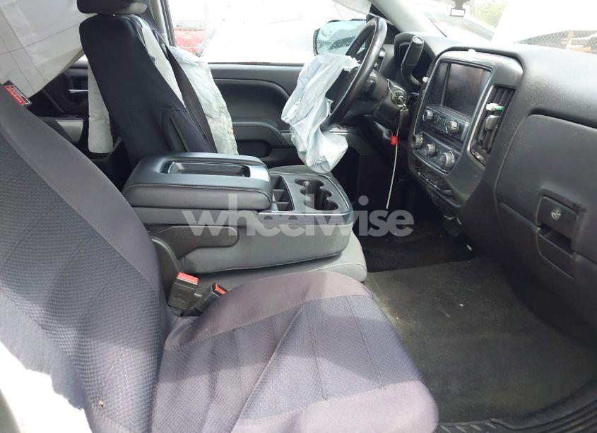 Photo 5 of 2015 Chevrolet Silverado 1500 1LT (VIN 1GCVKREC9FZ392424)