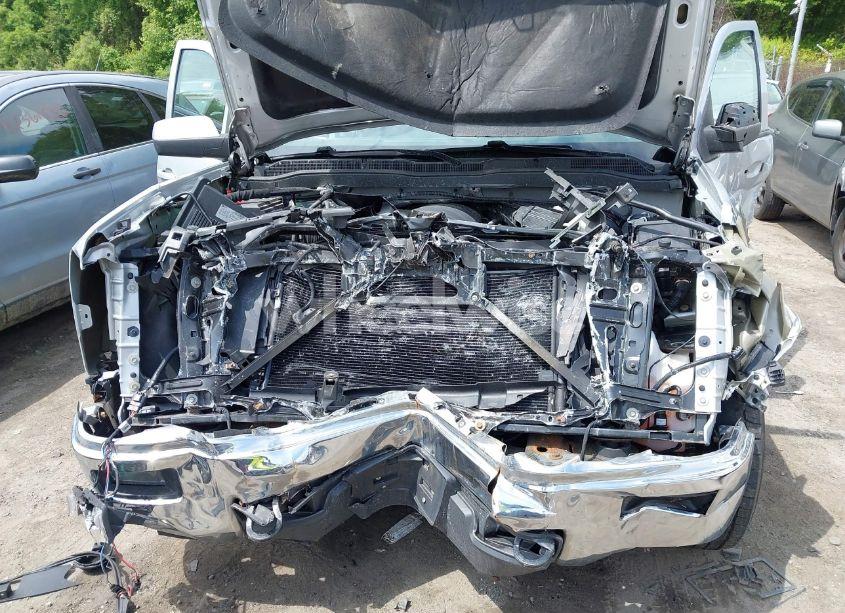 Photo 6 of 2015 Chevrolet Silverado 1500 1LT (VIN 1GCVKREC9FZ392424)