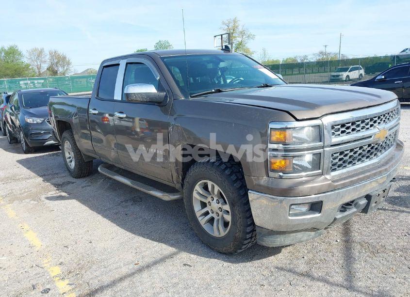 2015 Chevrolet Silverado 1500 1LT (VIN 1GCVKREC9FZ415359) main photo