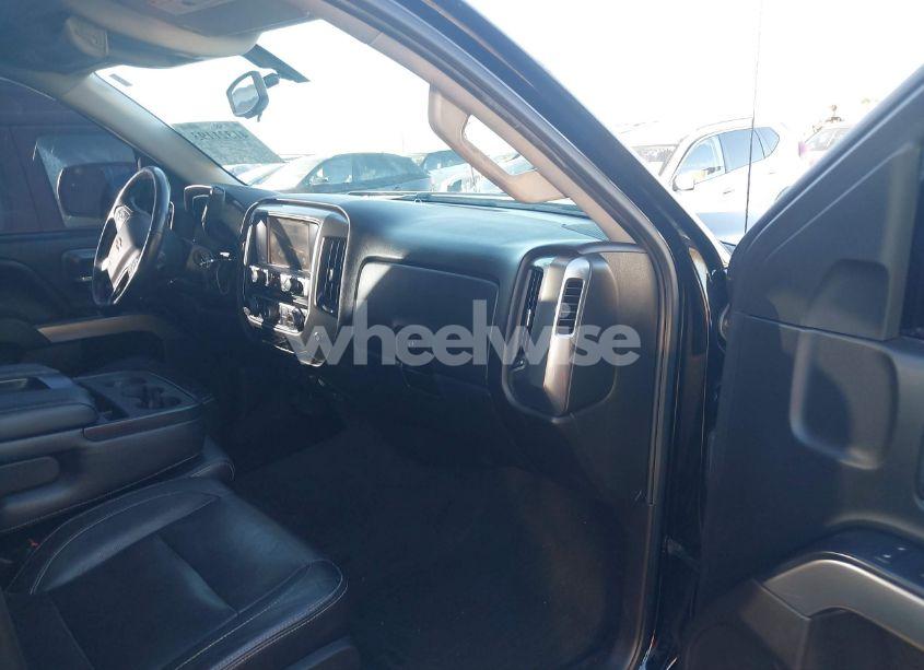 Photo 5 of 2016 Chevrolet Silverado 1500 1LT (VIN 1GCVKREC9GZ162898)