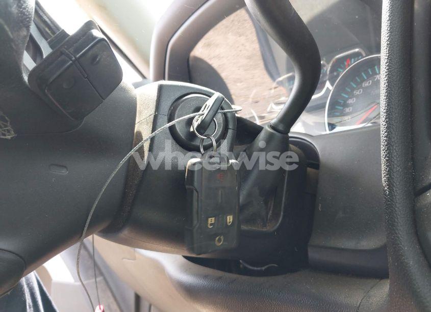 Photo 11 of 2016 Chevrolet Silverado 1500 2LT (VIN 1GCVKREC9GZ199644)