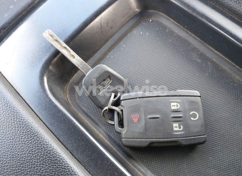 Photo 11 of 2016 Chevrolet Silverado 1500 2LT (VIN 1GCVKREC9GZ204082)