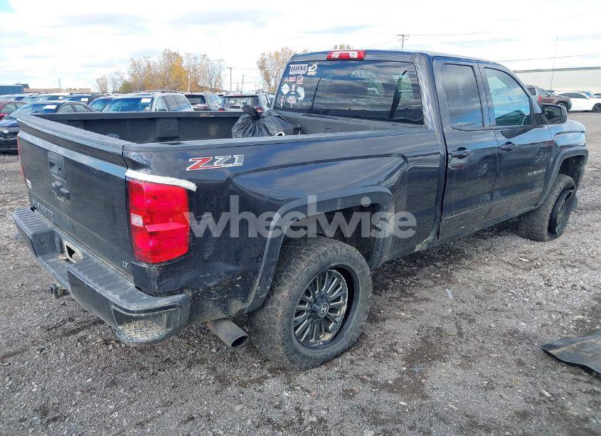 Photo 4 of 2016 Chevrolet Silverado 1500 2LT (VIN 1GCVKREC9GZ204082)