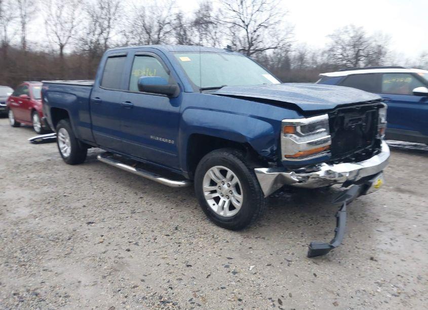 2016 Chevrolet Silverado 1500 1LT (VIN 1GCVKREC9GZ210769) main photo