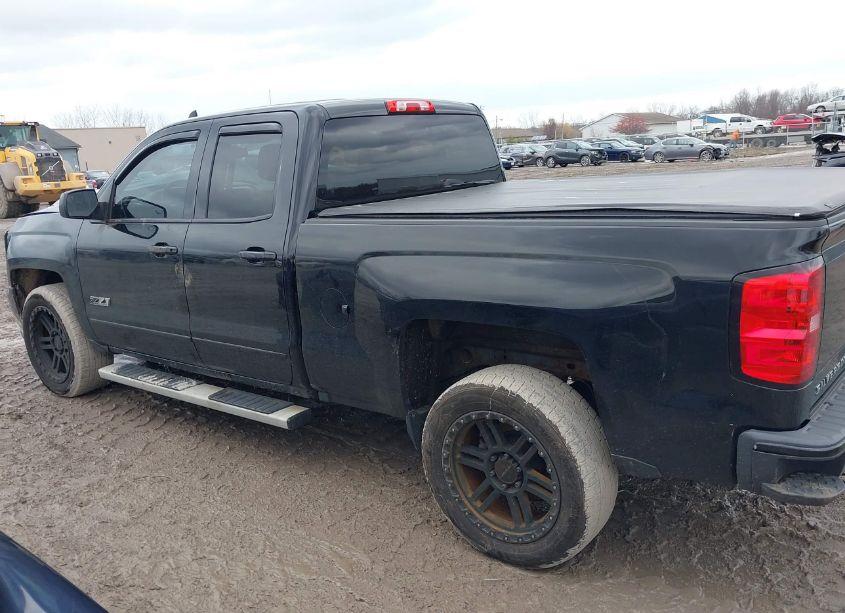 Photo 14 of 2016 Chevrolet Silverado 1500 2LT (VIN 1GCVKREC9GZ332337)