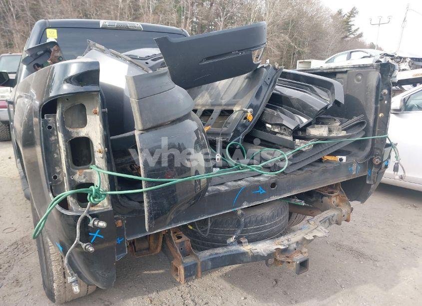 Photo 6 of 2016 Chevrolet Silverado 1500 2LT (VIN 1GCVKREC9GZ392506)