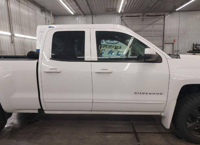 Photo 14 of 2016 Chevrolet Silverado 1500 2LT (VIN 1GCVKREC9GZ429229)