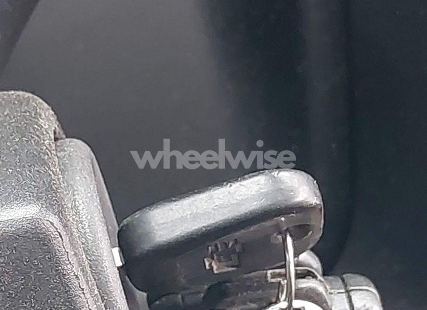 Photo 11 of 2017 Chevrolet Silverado 1500 2LT (VIN 1GCVKREC9HZ187382)