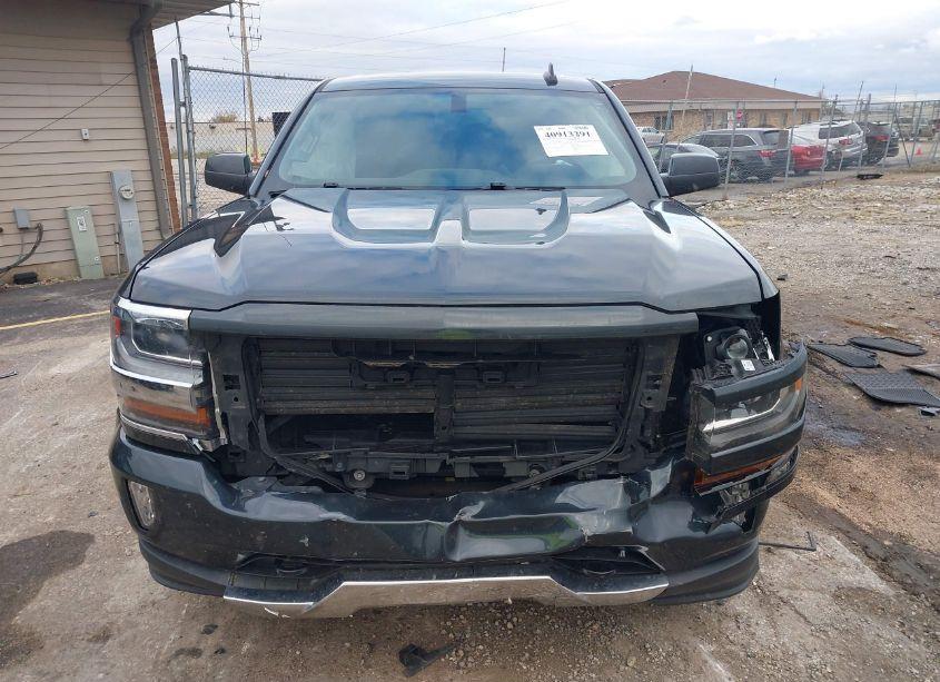 Photo 13 of 2017 Chevrolet Silverado 1500 2LT (VIN 1GCVKREC9HZ391860)