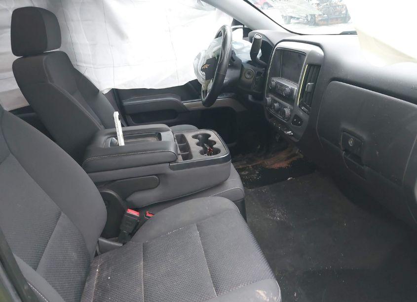 Photo 5 of 2017 Chevrolet Silverado 1500 2LT (VIN 1GCVKREC9HZ391860)