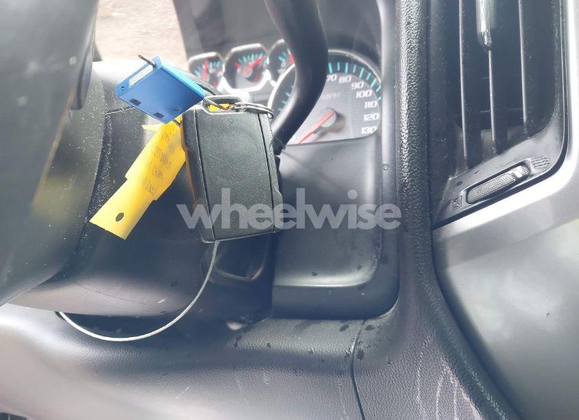 Photo 11 of 2018 Chevrolet Silverado 1500 2LT (VIN 1GCVKREC9JZ113420)