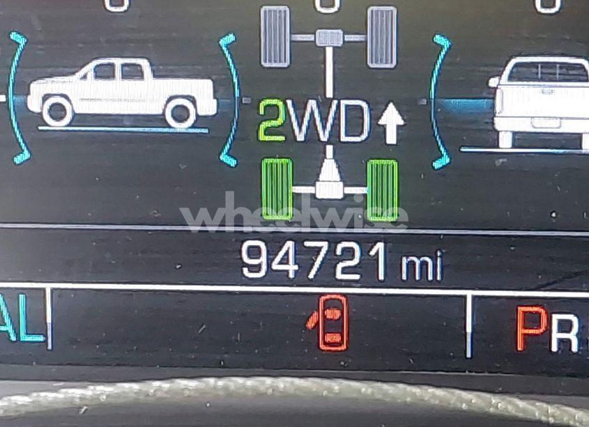 Photo 15 of 2018 Chevrolet Silverado 1500 2LT (VIN 1GCVKREC9JZ113420)