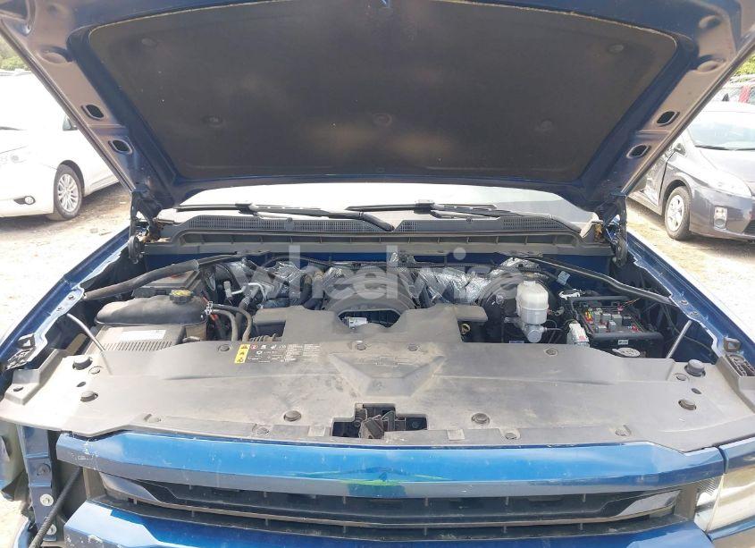 Photo 10 of 2018 Chevrolet Silverado 1500 2LT (VIN 1GCVKREC9JZ123333)