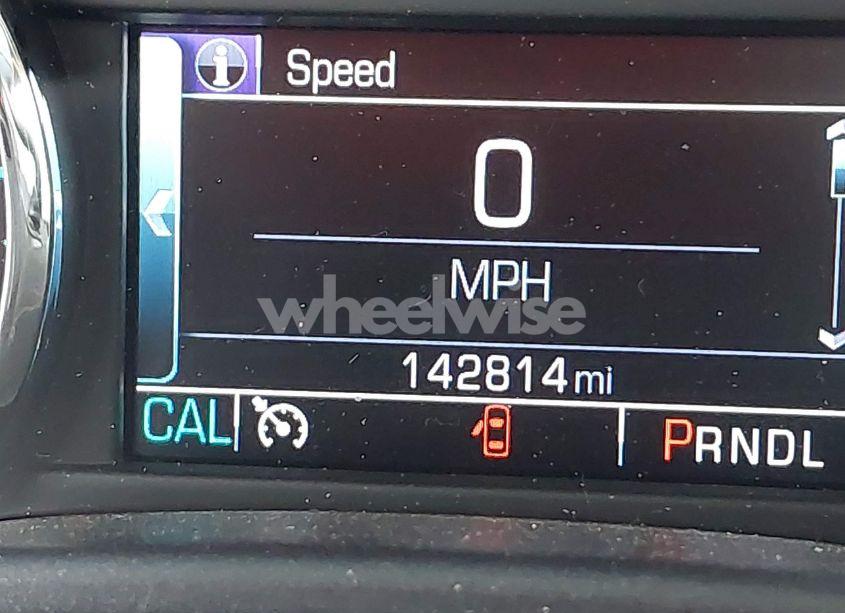 Photo 15 of 2018 Chevrolet Silverado 1500 2LT (VIN 1GCVKREC9JZ123333)