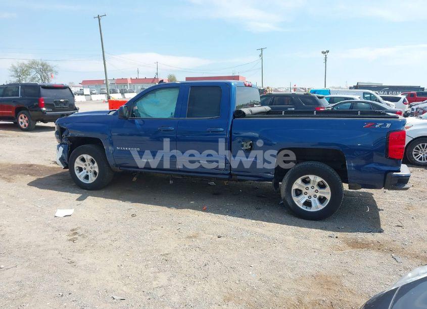 Photo 17 of 2018 Chevrolet Silverado 1500 2LT (VIN 1GCVKREC9JZ123333)