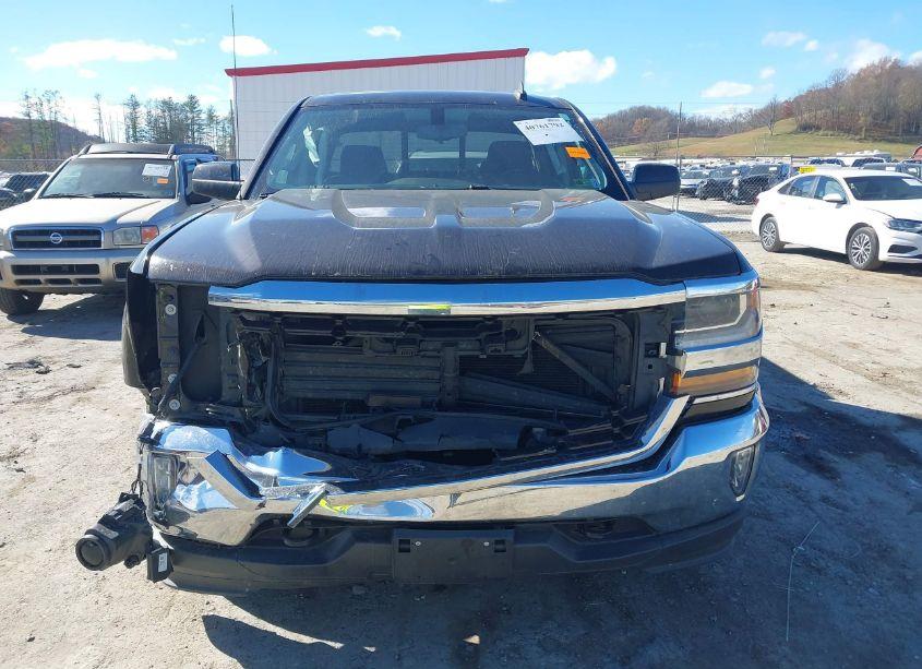 Photo 12 of 2018 Chevrolet Silverado 1500 1LT (VIN 1GCVKREC9JZ171785)