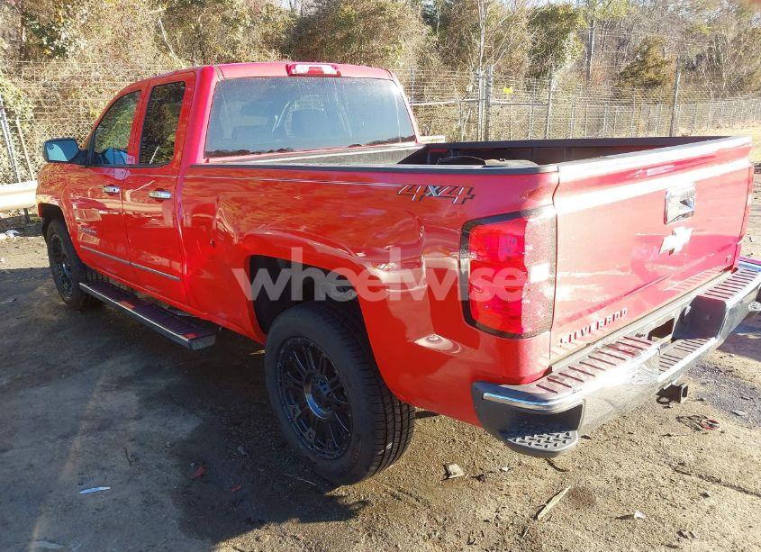 Photo 3 of 2018 Chevrolet Silverado 1500 1LT (VIN 1GCVKREC9JZ177859)