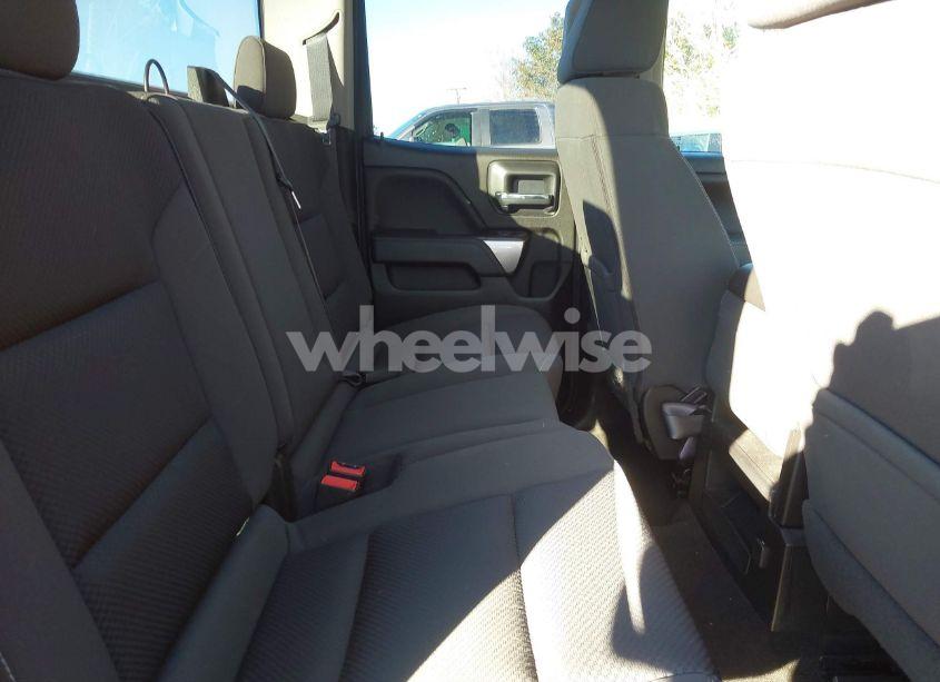 Photo 8 of 2018 Chevrolet Silverado 1500 1LT (VIN 1GCVKREC9JZ177859)