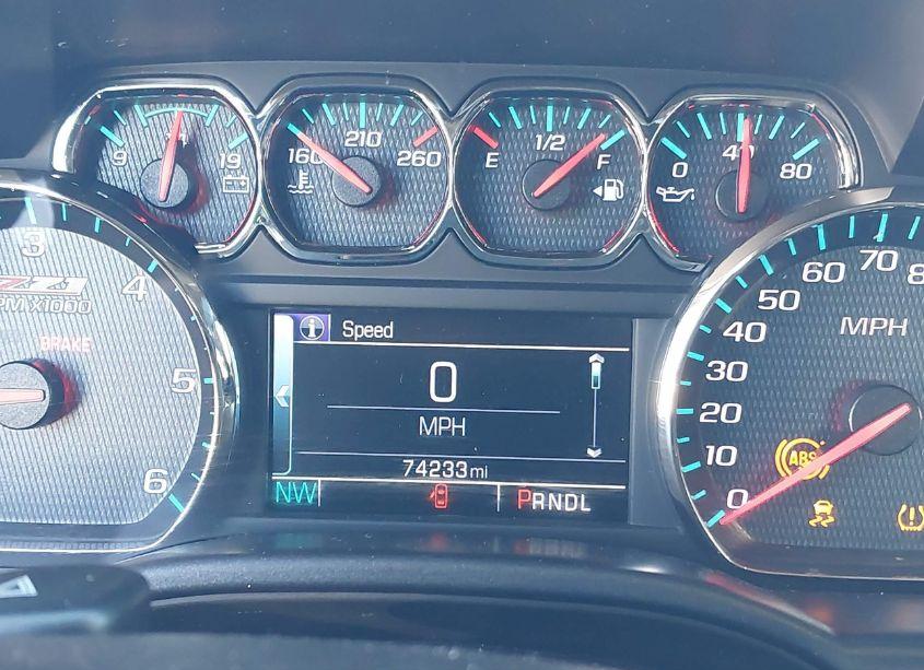 Photo 15 of 2018 Chevrolet Silverado 1500 2LT (VIN 1GCVKREC9JZ193818)