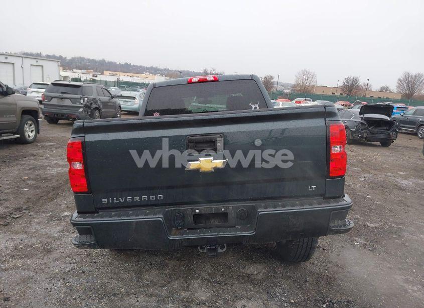 Photo 15 of 2018 Chevrolet Silverado 1500 2LT (VIN 1GCVKREC9JZ200573)