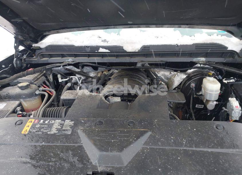 Photo 10 of 2018 Chevrolet Silverado 1500 2LT (VIN 1GCVKREC9JZ277136)