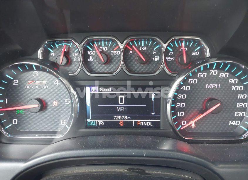 Photo 15 of 2018 Chevrolet Silverado 1500 2LT (VIN 1GCVKREC9JZ277136)