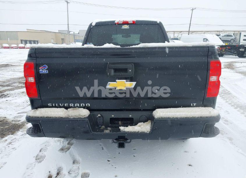 Photo 16 of 2018 Chevrolet Silverado 1500 2LT (VIN 1GCVKREC9JZ277136)