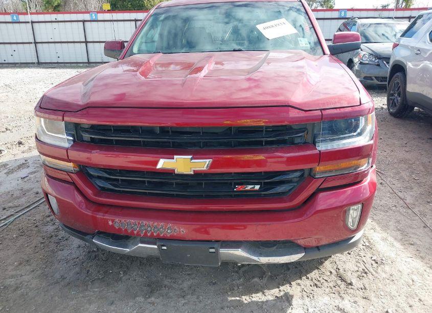 Photo 12 of 2018 Chevrolet Silverado 1500 2LT (VIN 1GCVKREC9JZ339800)