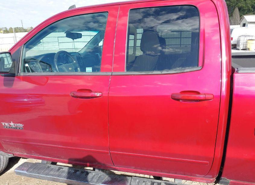 Photo 14 of 2018 Chevrolet Silverado 1500 2LT (VIN 1GCVKREC9JZ339800)