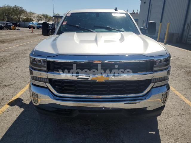 Photo 2 of 2018 CHEVROLET SILVERADO K1500 LT N/A (VIN 1GCVKREC9JZ378077)