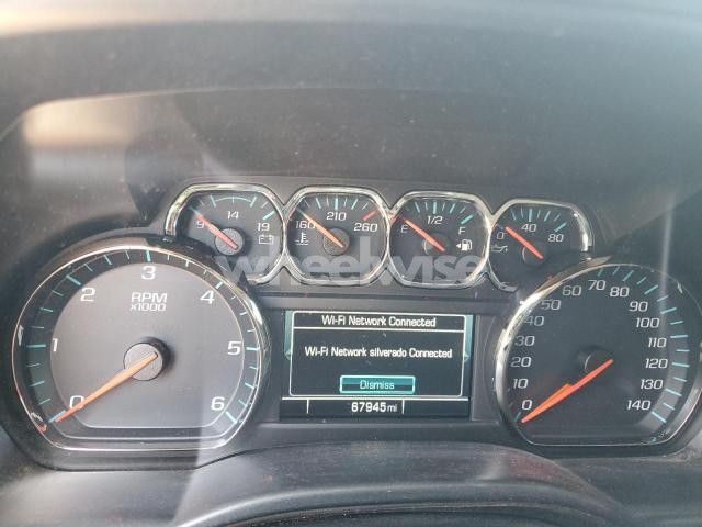 Photo 3 of 2018 CHEVROLET SILVERADO K1500 LT N/A (VIN 1GCVKREC9JZ378077)