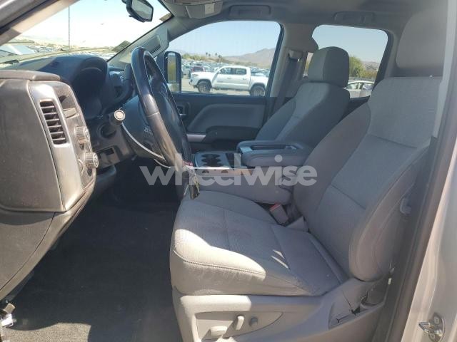 Photo 6 of 2018 CHEVROLET SILVERADO K1500 LT N/A (VIN 1GCVKREC9JZ378077)