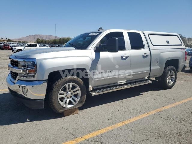 Photo 9 of 2018 CHEVROLET SILVERADO K1500 LT N/A (VIN 1GCVKREC9JZ378077)