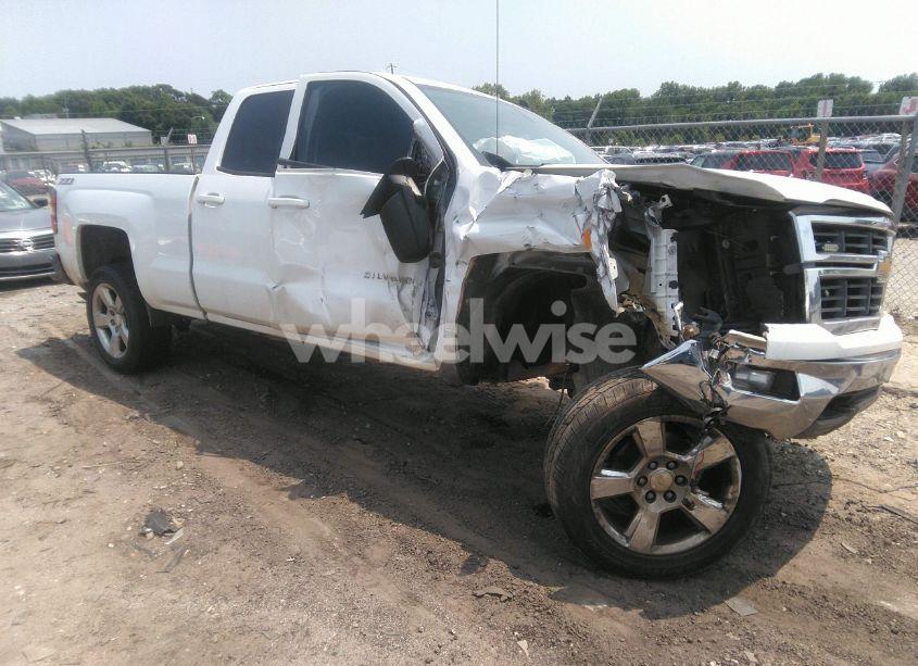 2014 Chevrolet Silverado 1500 2LT (VIN 1GCVKRECXEZ101914) main photo