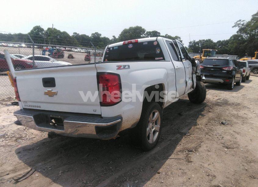Photo 4 of 2014 Chevrolet Silverado 1500 2LT (VIN 1GCVKRECXEZ101914)