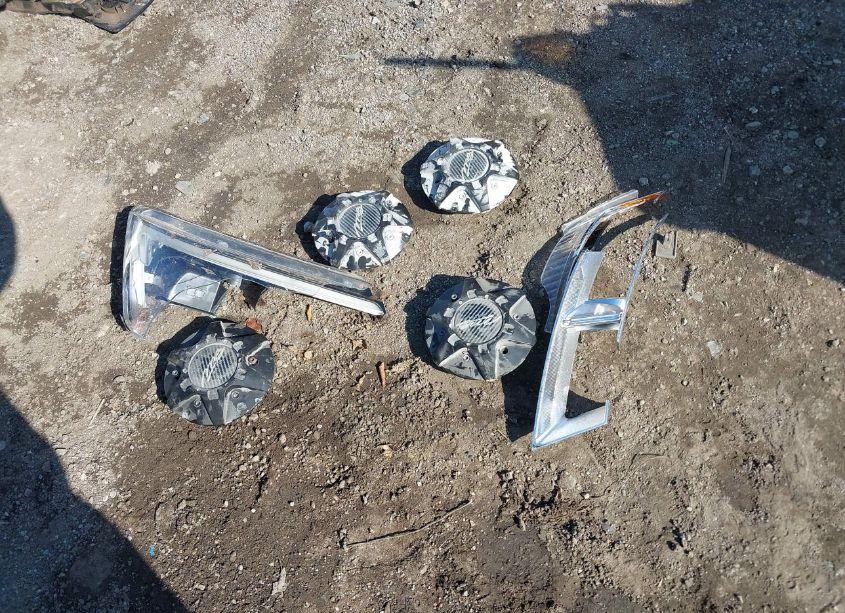 Photo 12 of 2014 Chevrolet Silverado 1500 1LT (VIN 1GCVKRECXEZ375355)