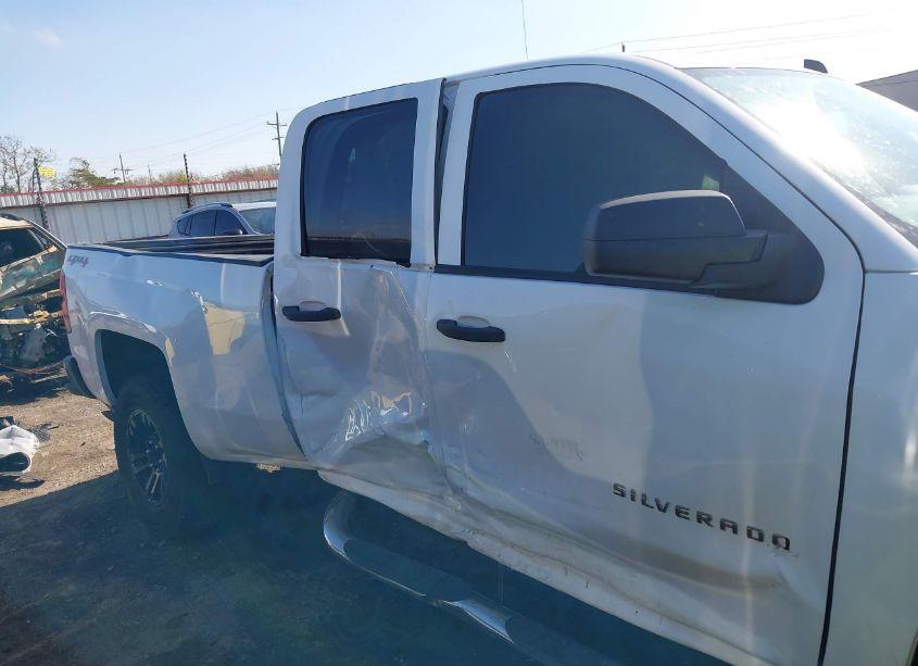 Photo 18 of 2014 Chevrolet Silverado 1500 1LT (VIN 1GCVKRECXEZ375355)