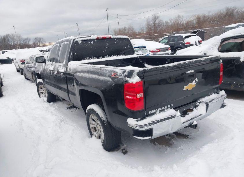 Photo 3 of 2014 Chevrolet Silverado 1500 2LT (VIN 1GCVKRECXEZ416633)
