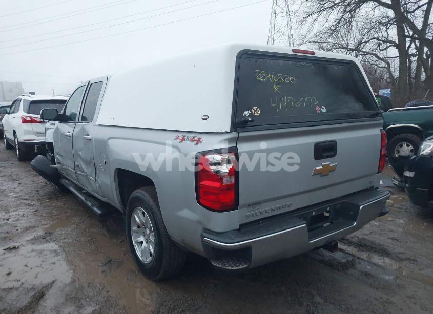 Photo 3 of 2015 Chevrolet Silverado 1500 1LT (VIN 1GCVKRECXFZ246520)