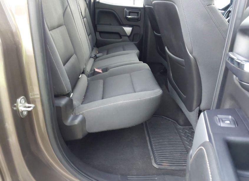 Photo 8 of 2015 Chevrolet Silverado 1500 2LT (VIN 1GCVKRECXFZ300690)