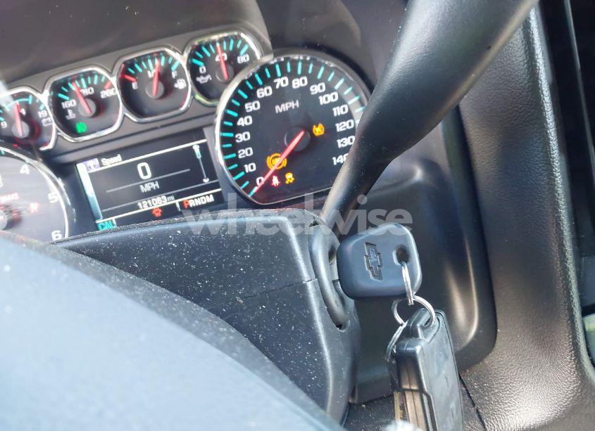 Photo 11 of 2015 Chevrolet Silverado 1500 1LT (VIN 1GCVKRECXFZ357049)