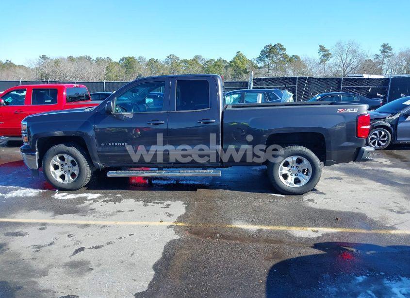 Photo 14 of 2015 Chevrolet Silverado 1500 2LT (VIN 1GCVKRECXFZ396093)