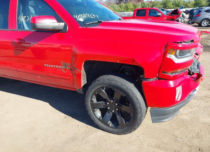 Photo 6 of 2016 Chevrolet Silverado 1500 2LT (VIN 1GCVKRECXGZ256966)