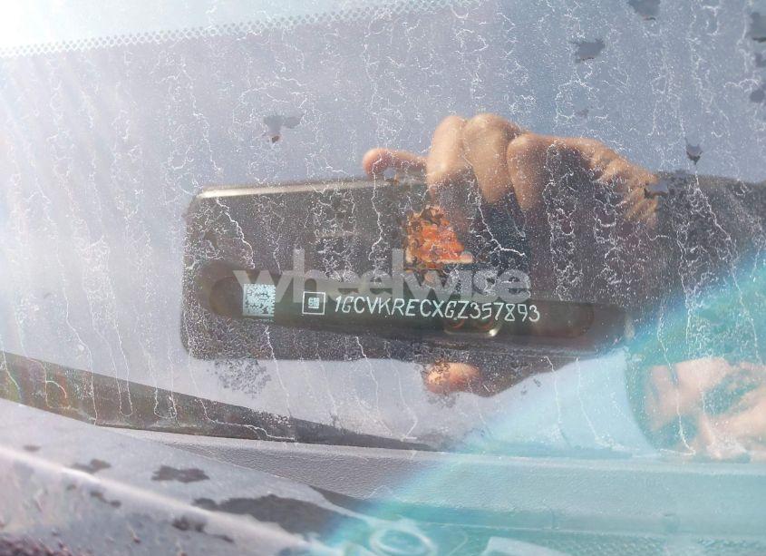 Photo 9 of 2016 Chevrolet Silverado 1500 2LT (VIN 1GCVKRECXGZ357893)